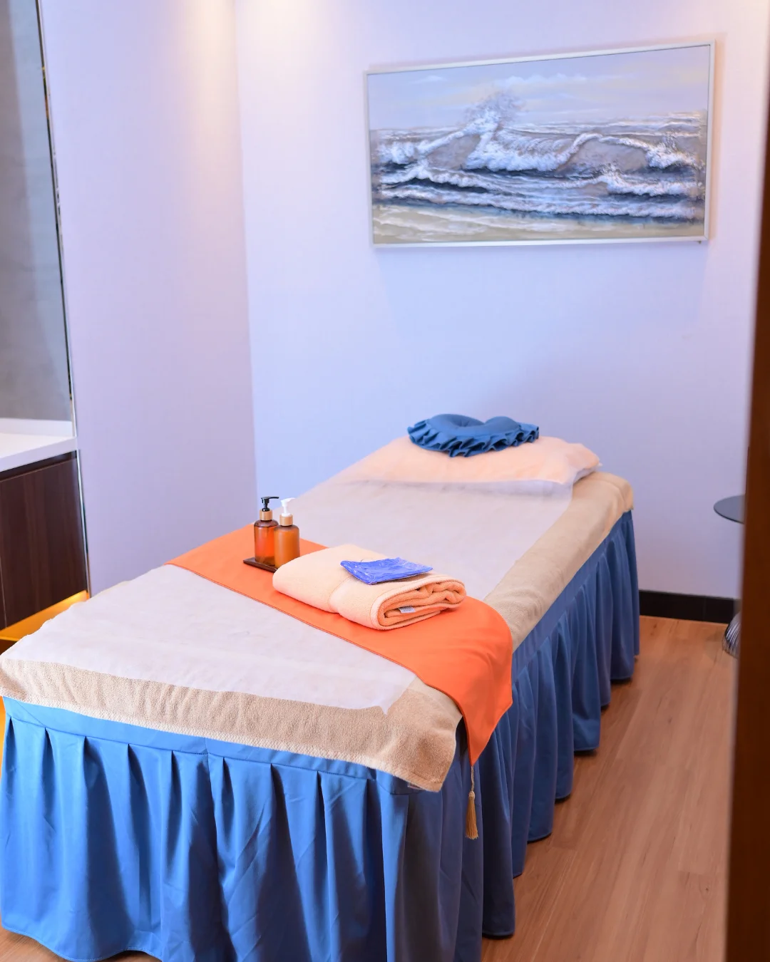 Hot stone massage